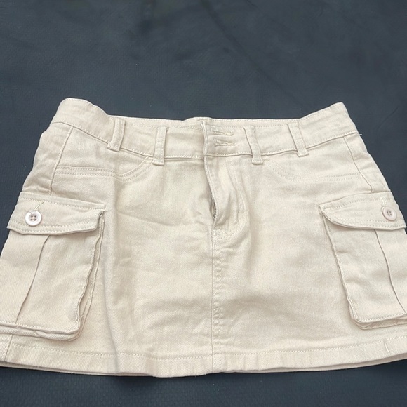 Khaki cargo skirt - Picture 1 of 2